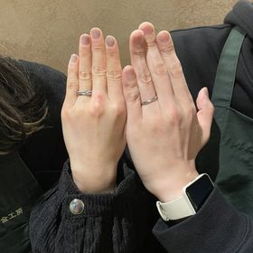 【鎌倉彫金工房の口コミ】 デザインや素材を
サンプルを見ながらじっくり選べます。
実際にサンプル…