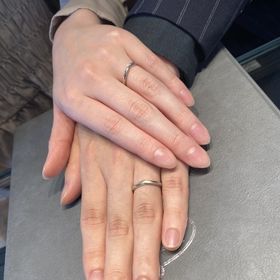 【エクセルコダイヤモンド(EXELCO DIAMOND)の口コミ】 色んな店舗に行ったり、デザインなど様々探していましたが、担当の方が色…