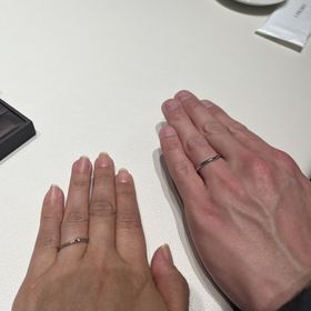 【アイプリモ(I-PRIMO)の口コミ】 シンプルでかつ指がきれいに長く見える指輪です。ラインがきれいで細いタ…