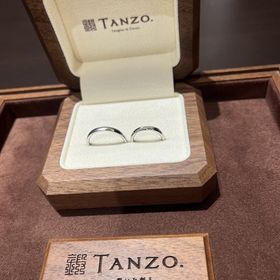 【TANZO.(鍛造指輪)の口コミ】 担当さんとご相談させていただきながら、デザイン・サイズ・加工について…