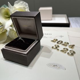 【アイプリモ(I-PRIMO)の口コミ】 あまり華美でない、けれども個性的なデザインを探していました
購入した指…