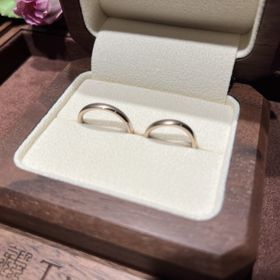 【TANZO.(鍛造指輪)の口コミ】 デザインはサンプルを参考に希望に近いものを選択して、担当者様と話し合…