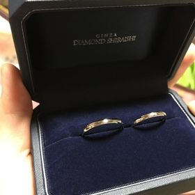 【銀座ダイヤモンドシライシの口コミ】 デザインがとても気に入りました！最初はシンプルなデザインをと考えてい…