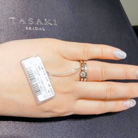 【TASAKI(タサキ)の口コミ】 人とは被らないデザインで、婚約指輪を探していました！
柔らかいピンクゴ…