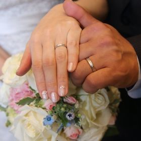 【AIGIS(アイギス)の口コミ】 ちょうど指輪を購入したいと思っていた所、知人から、自分達で指輪作れる…