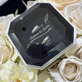 【4℃ BRIDAL(ヨンドシーブライダル)の口コミ】 最初はつや消しのデザインは絶対買わないつもりでしたが、実際に見てみて…