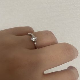 【COLANY(コラニー)の口コミ】 違うブランドで購入を考えていたのですが、長期間付けられるもので好みの…