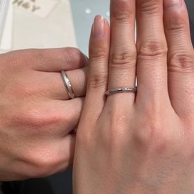 【アイプリモ(I-PRIMO)の口コミ】 シンプルですがミルが入っている為シンプルになりすぎず、シルバーとピン…