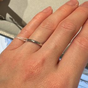 【STAR JEWELRY(スタージュエリー)の口コミ】 自分の手に一番しっくりくるものをずっと探していて、こちらの指輪に辿り…