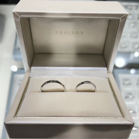 【宝寿堂(ほうじゅどう)の口コミ】 普段着から正装まで日常のあらゆる場面に馴染めるようなシンプルなデザイ…