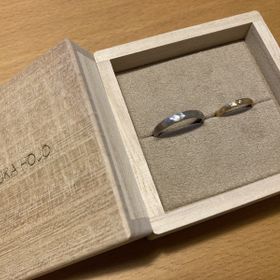 【YUKA HOJO(ユカホウジョウ)の口コミ】 ゴールドとプラチナゴールドのペアリングで、色味が理想的で一目惚れでし…