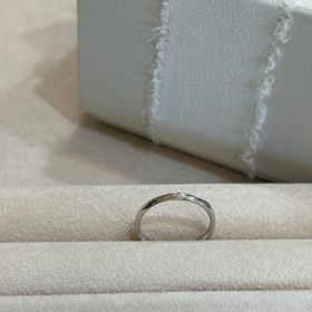 【Toi-lueur(トワル)の口コミ】 シンプルだけど、さりげない遊びのあるかわいいデザインが気に入りました…