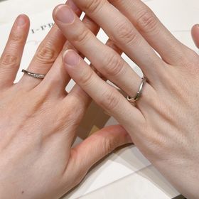 【アイプリモ(I-PRIMO)の口コミ】 ブラウンゴールドとシルバーとの組み合わせが個性的で、一目惚れしました…