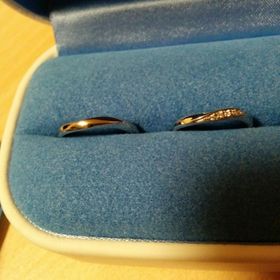 【銀座ダイヤモンドシライシの口コミ】 指に違和感なく、つけられたので決めました。
好きなデザインで値段も手頃…