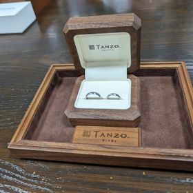 【TANZO.(鍛造指輪)の口コミ】 日本橋にて、周りと違い自身を持って付けれる、周りのブランドに劣らない…