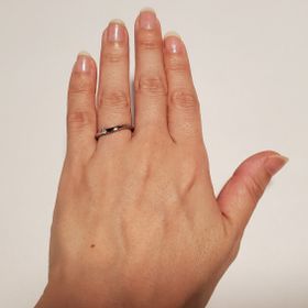 【俄(にわか)の口コミ】 夫婦共に指が太くて短いのがコンプレックスで、少しでも指が綺麗にみえる…