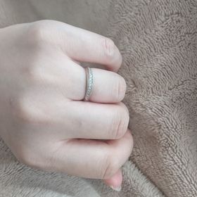 【ギンザタナカブライダル(GINZA TANAKA BRIDAL)の口コミ】 二人とも2度目の結婚です。

本物志向が強い主人です。中身で選びたかった…