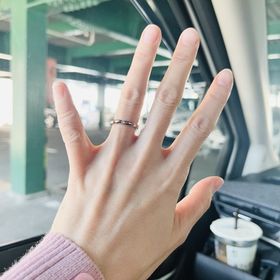 【アイプリモ(I-PRIMO)の口コミ】 いままで持っていた指輪とは違って手に馴染む感じがあって印象として優し…