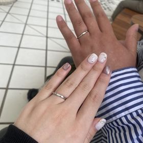 【アイプリモ(I-PRIMO)の口コミ】 シンプルでどんな服装にでも合う点が魅力に感じました。ストレートのデザ…