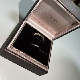 【アイプリモ(I-PRIMO)の口コミ】 シンプルかつ可愛いデザインがたくさんあります。捩れがきいているデザイ…