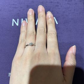 【俄(にわか)の口コミ】 シンプルでメレダイヤのついたストレートの指輪を探していたので、ピッタ…
