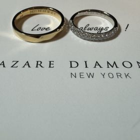 【ラザール ダイヤモンド(LAZARE DIAMOND)の口コミ】 細かいダイヤが散りばめられていて、とっても華やかなデザインですが、品…