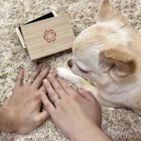 【出雲結(いずもゆい)の口コミ】 時結IYM-05、表面加工：ホーニング×鏡面
結婚指輪をお揃いでオンラ…