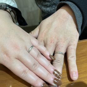 【PILOT BRIDAL(パイロットブライダル)の口コミ】 とても頑丈という所で魅力を感じました。
細身でシンプル、しかし他とは違…