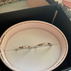 【insembre(インセンブレ)の口コミ】 指輪デザインが好みでした。細すぎず、太すぎずシンプルで長くつかえそう…