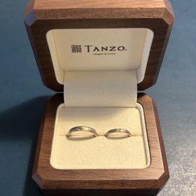 【TANZO.(鍛造指輪)の口コミ】 Tanzoオリジナルのコーラルゴールドに惹かれて
2人でお揃いの指輪を作成い…