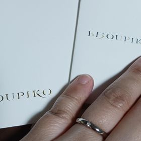 【BONDS(ボンズ)の口コミ】 決めてはスタッフです。どの指輪もコンセプトやデザインもお聞きし、正直…