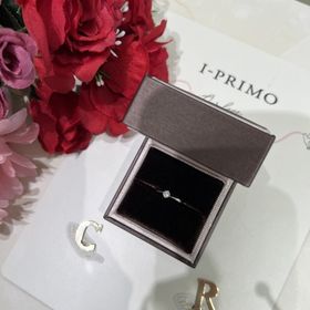 【アイプリモ(I-PRIMO)の口コミ】 リングのウェーブが、水かきが深く、関節が太いタイプの私の指でも、女性…