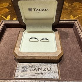 【TANZO.(鍛造指輪)の口コミ】 シンプルな中に少し個性も欲しかったので、加工を入れてもらいました。サ…