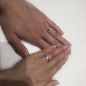 【アイプリモ(I-PRIMO)の口コミ】 　沢山のデザインから迷ったのですが、飽きのないシンプルなデザインでど…