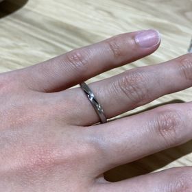 【出雲結(いずもゆい)の口コミ】 しめ縄のような日本ならではの雰囲気に惹かれて「風」という指輪に決めま…