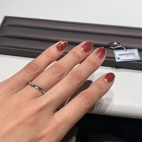 【アイプリモ(I-PRIMO)の口コミ】 ウェーブデザインが希望だったので形が非常にタイプでした。その上かなり…