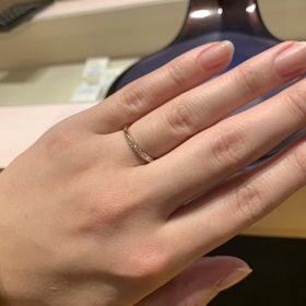 【アイプリモ(I-PRIMO)の口コミ】 【指輪のデザインについて】
・シンプルではあるが、他のファッションリン…