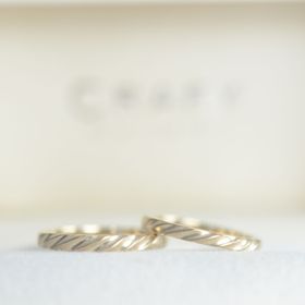 【CRAFY(クラフィ)の口コミ】 手作りならではの、デザインの自由さが嬉しいです！
また、カラーバリエー…