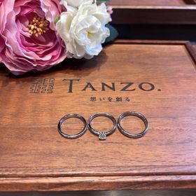 【TANZO.(鍛造指輪)の口コミ】 妻も私自身もあまり凝ったデザインが好きではなかったため、すっかりとし…