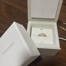 【JKPLANET(JKプラネット)の口コミ】 指輪のデザインにはとてもこだわりました
ゴールド系のキラキラで探してい…