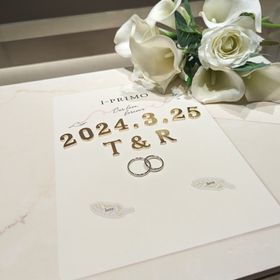 【アイプリモ(I-PRIMO)の口コミ】 シンプルな指輪を探していたのですが夫婦揃って一目惚れしました
プラチナ…