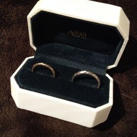 【AHKAH(アーカー)の口コミ】 主人はシルバーorプラチナ、私はゴールド系でペアでつけれるデザインのも…