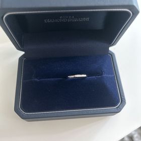 【銀座ダイヤモンドシライシの口コミ】 シンプルで普段使いできる感じに惹かれました。結婚指輪はつけたり外した…