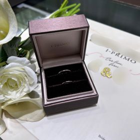 【アイプリモ(I-PRIMO)の口コミ】 ゆったりめのV字ラインシンプルだけど可愛らしく着用すると指もスラッと綺…