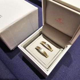 【NIESSING(ニーシング)の口コミ】 なんといってもニーシングにしかないであろうこのデザイン、ダイヤがはさ…