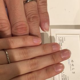 【俄(にわか)の口コミ】 華奢で細身で、嫁の指に似合ってました。
他人からダイヤが見えやすいのは…