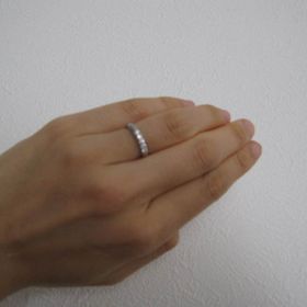 【ラザール ダイヤモンド(LAZARE DIAMOND)の口コミ】 ラザールダイヤモンドはダイヤのカットがとても美しく、ダイヤ自体に透明…