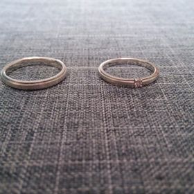 【JEWELRY  KAMATA(ジュエリーかまた)の口コミ】 他にも何店舗かジュエリーショップをまわりましたが、二人とも最高にピン…