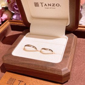 【TANZO.(鍛造指輪)の口コミ】 指輪の色の種類が豊富で私はシャンパンゴールドという色味を選びましたが…