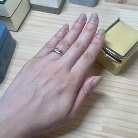 【ete(エテ)の口コミ】 結婚指輪と重ね付けして高くなくていいから毎日つけられるデザインを要望…